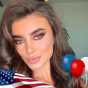 Meet your Posher, Maya